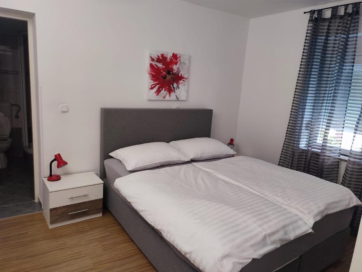 Apartments Zala Matusan Supetarska Draga Extérieur photo